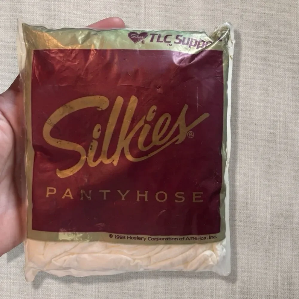 Vintage Silkies Pantyhose Lot of 3 Queen White Control Top Shapely TLC NOS USA